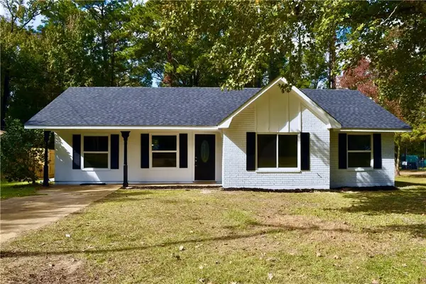 1000 Allison Drive, Pineville, LA 71360