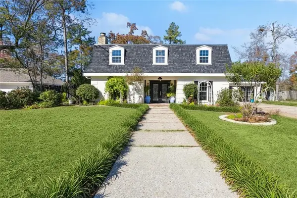 654 Marilyn Drive, Mandeville, LA 70448