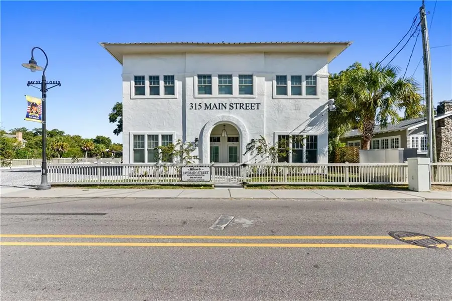 315 Main Street #A, Bay Saint Louis, MS 39520 - #2