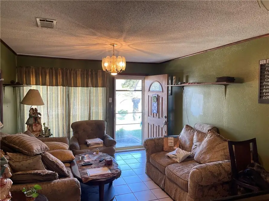 5444 Pauline Drive, New Orleans, LA 70126 - #3