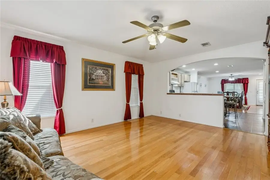 8416 Colonel Drive, Chalmette, LA 70043 - #3