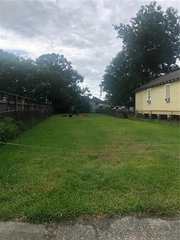 1119 9th Street, Gretna, LA 70053