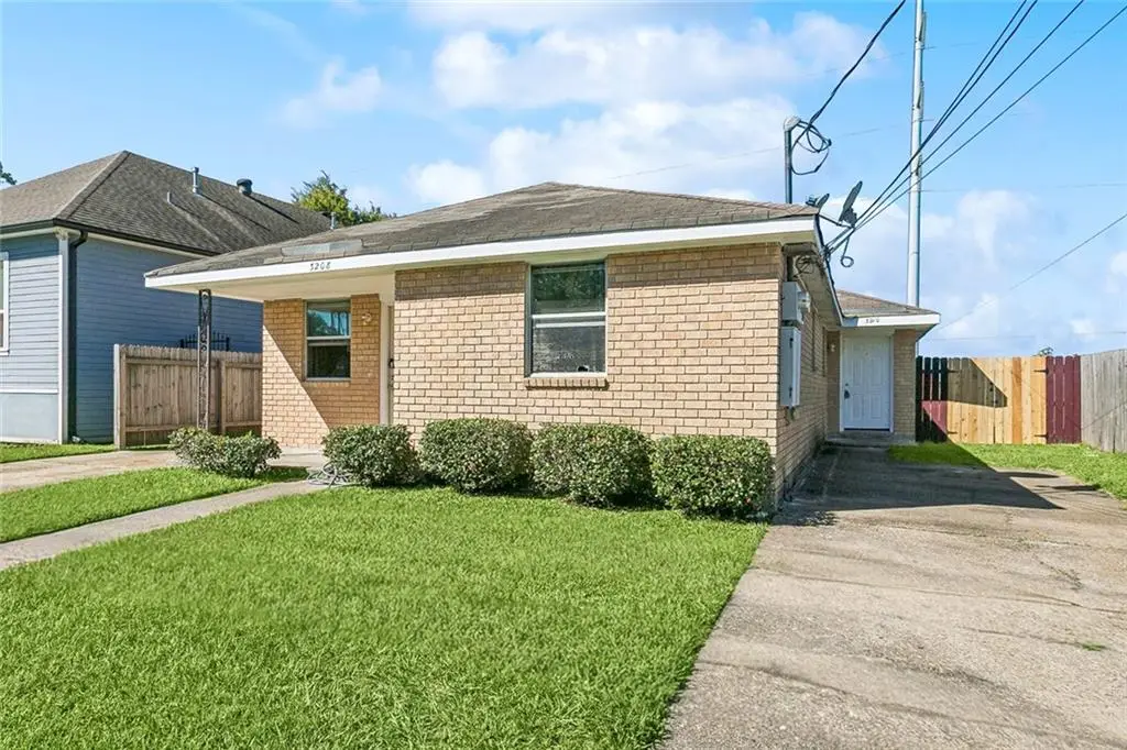 3208 10 Pakenham Drive, Chalmette, LA 70043 - #1