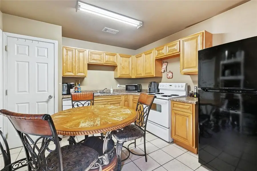 3208 10 Pakenham Drive, Chalmette, LA 70043 - #3