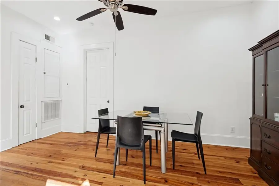 2217 Laurel Street #2, New Orleans, LA 70130 - #3