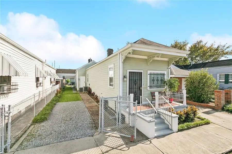 1632 N Galvez Street, New Orleans, LA 70119 - #2