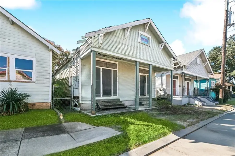 5022 Burgundy Street, New Orleans, LA 70117 - Image #2
