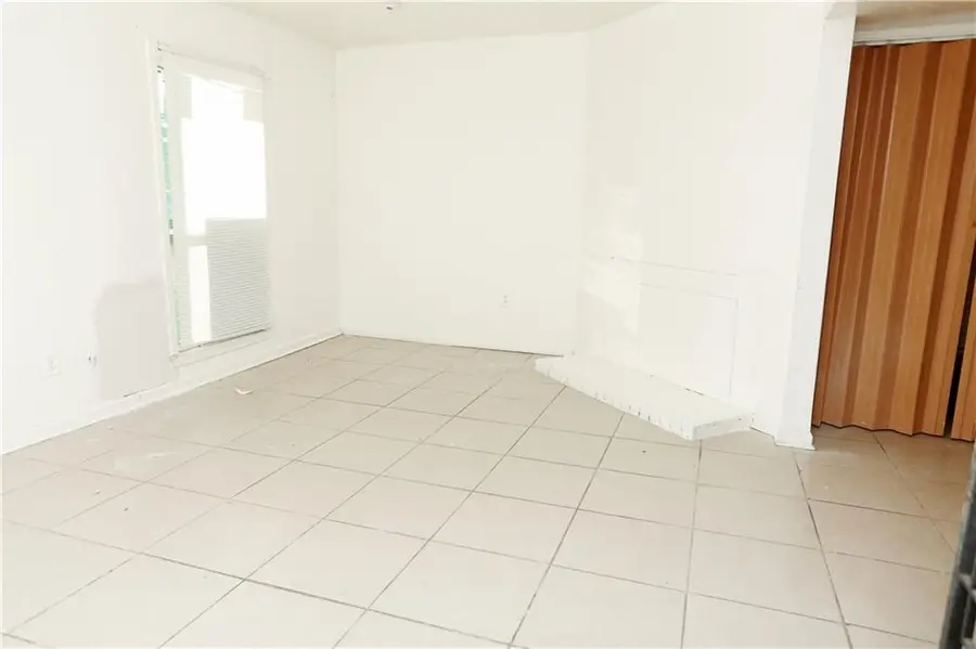 4545 Skyview Drive, New Orleans, LA 70126 - #2