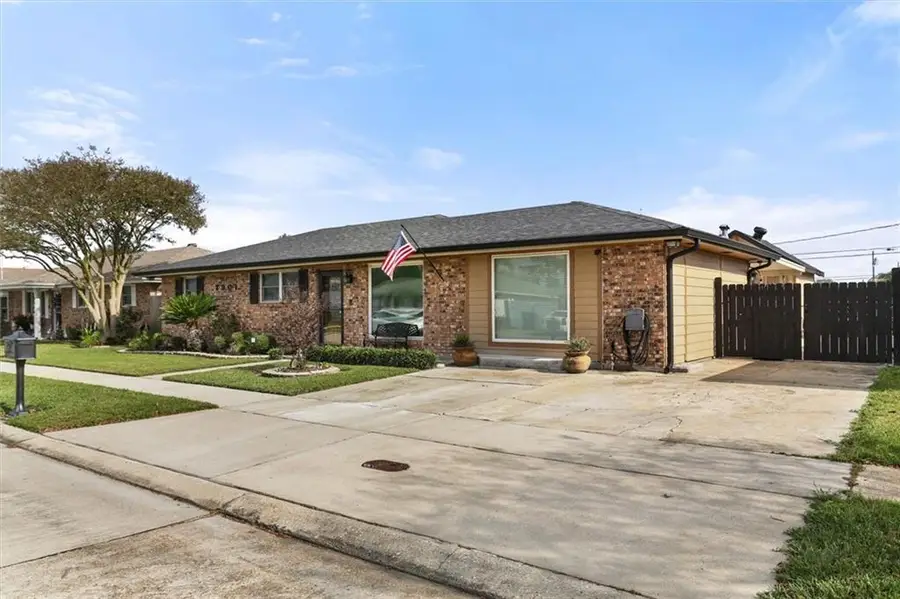 2901 Blanchard Drive, Chalmette, LA 70043 - #2