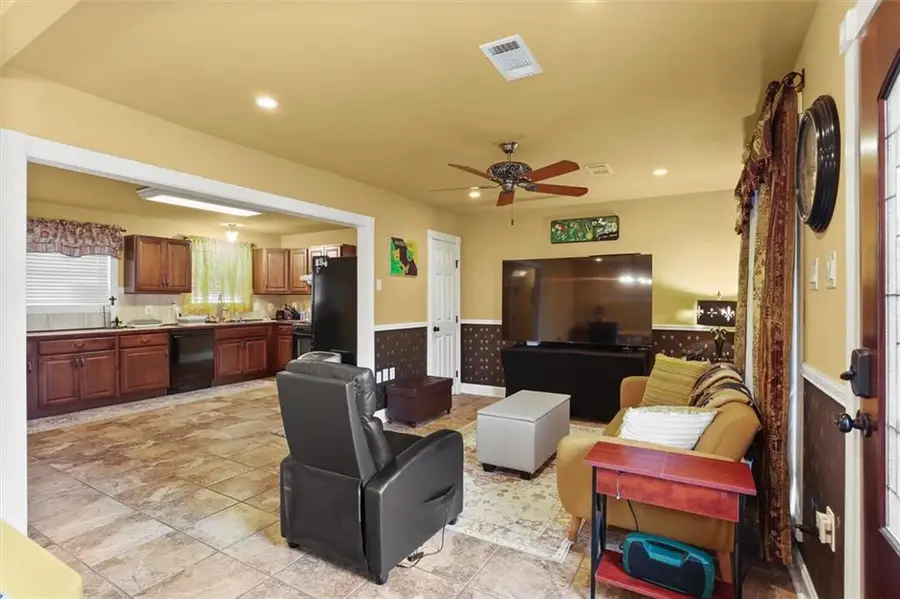 2901 Blanchard Drive, Chalmette, LA 70043 - #3