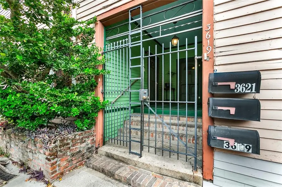 3619 21 Burgundy Street, New Orleans, LA 70117 - #2