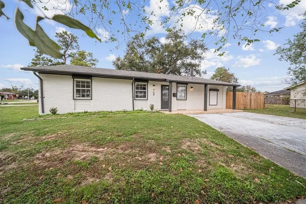 740 Willowbrook Drive, Gretna, LA 70056 - #1