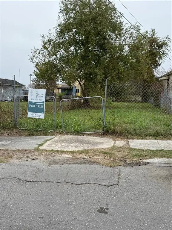 4525 America Street, New Orleans, LA 70126 - #2