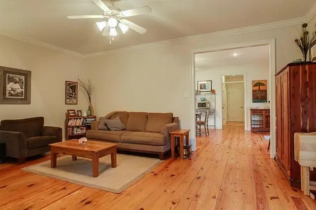 201 S Taylor Street, Covington, LA 70433 - #3