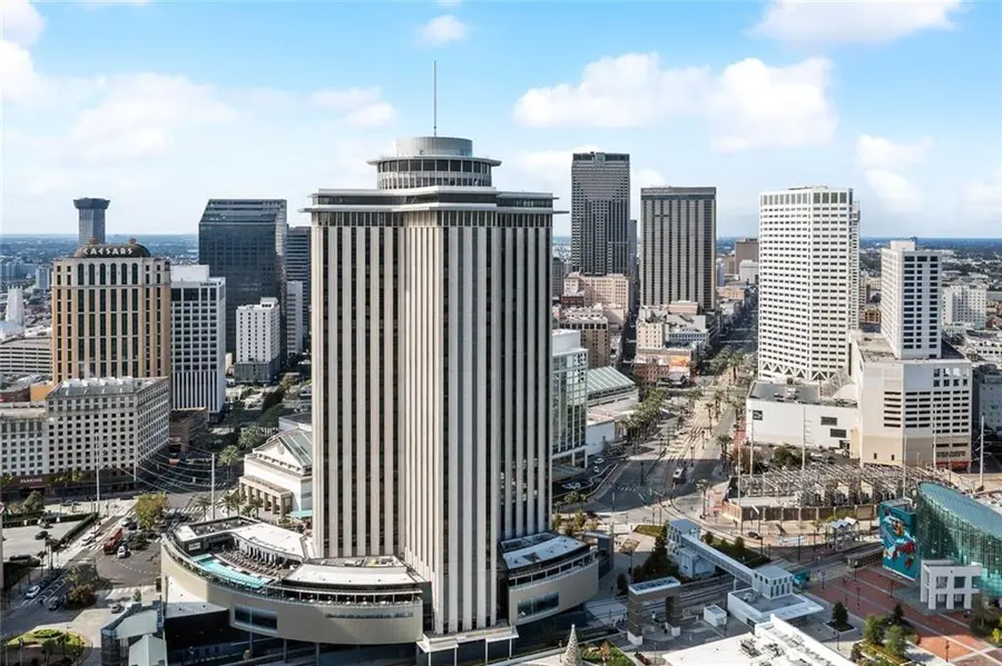 2 Canal Street #3101, New Orleans, LA 70130 - #2
