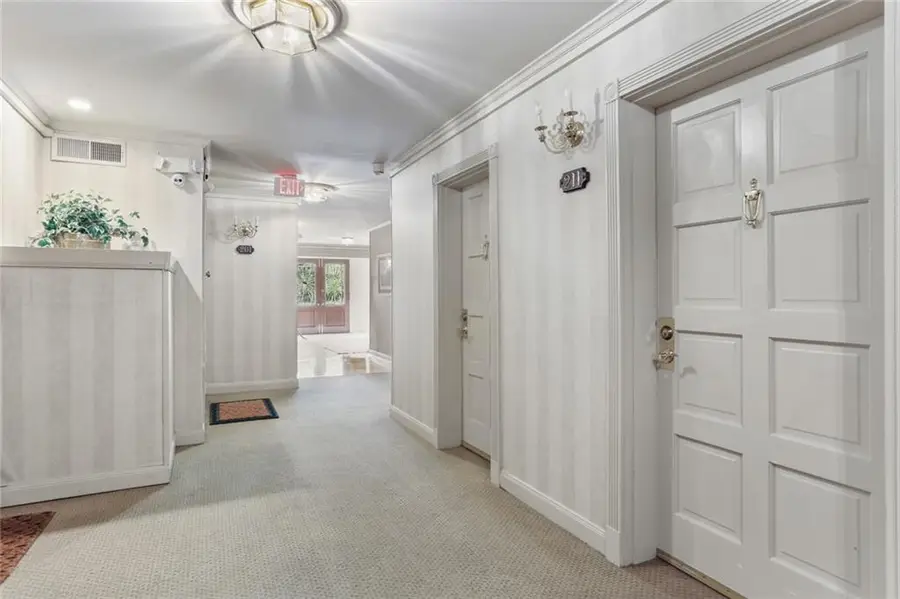 3000 St Charles Avenue #211, New Orleans, LA 70115 - #3