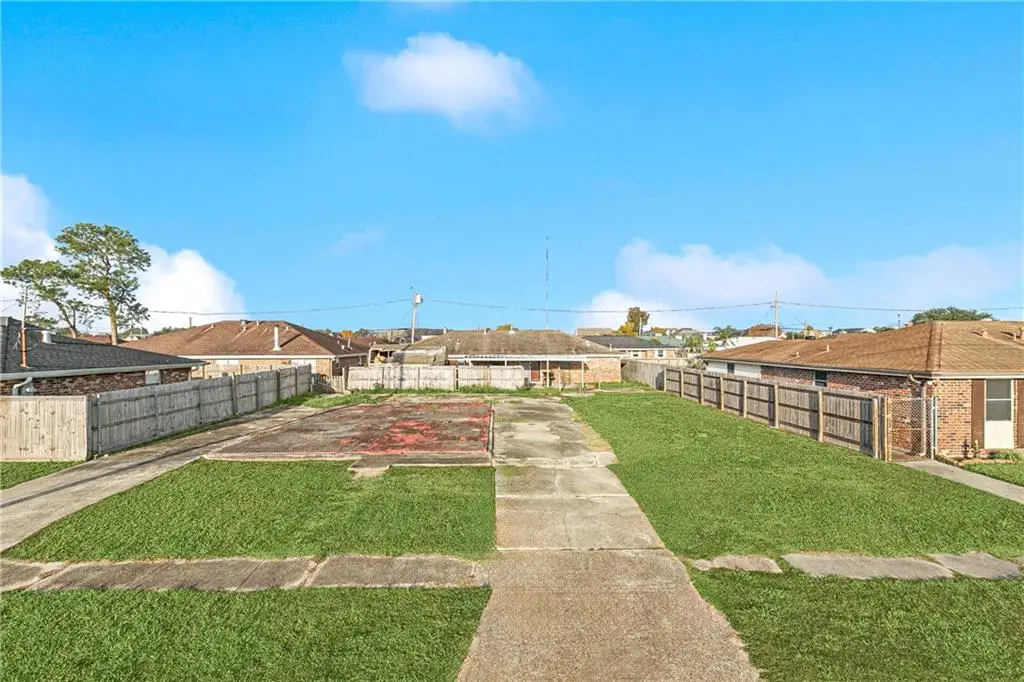 3300 Volpe Drive, Chalmette, LA 70043 - Image #1