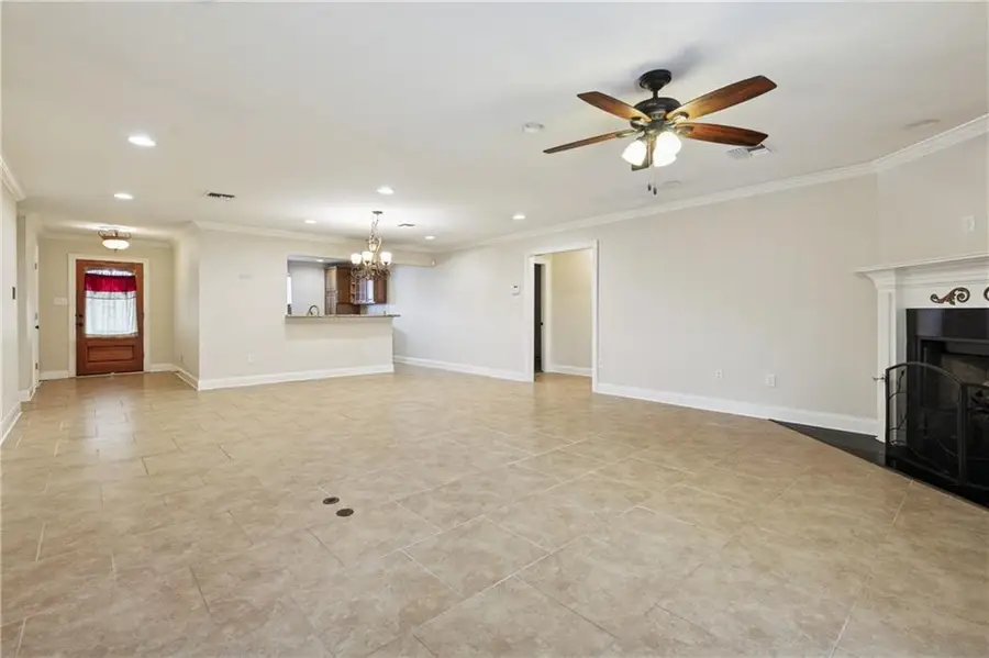 3221 Riverland Drive, Chalmette, LA 70043 - Image #3