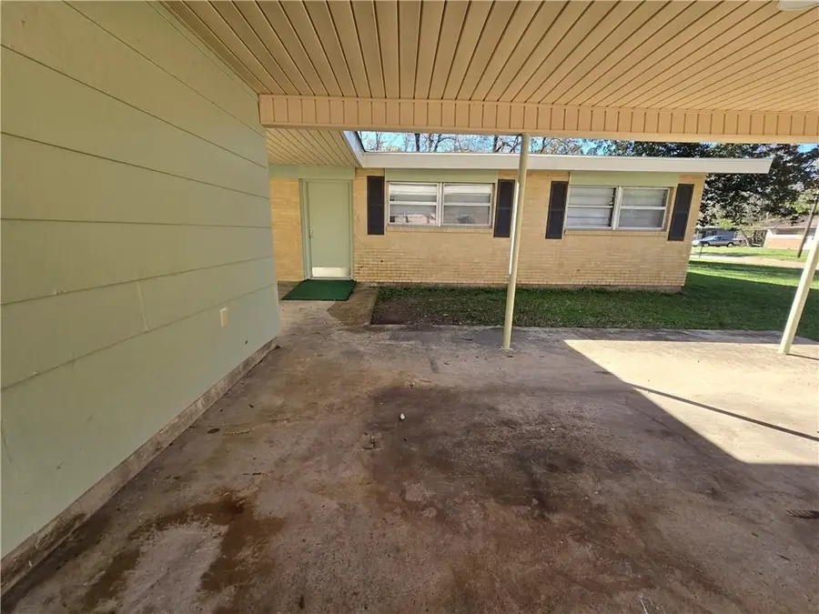1715 Roscommom Drive, Alexandria, LA 71301 - #2