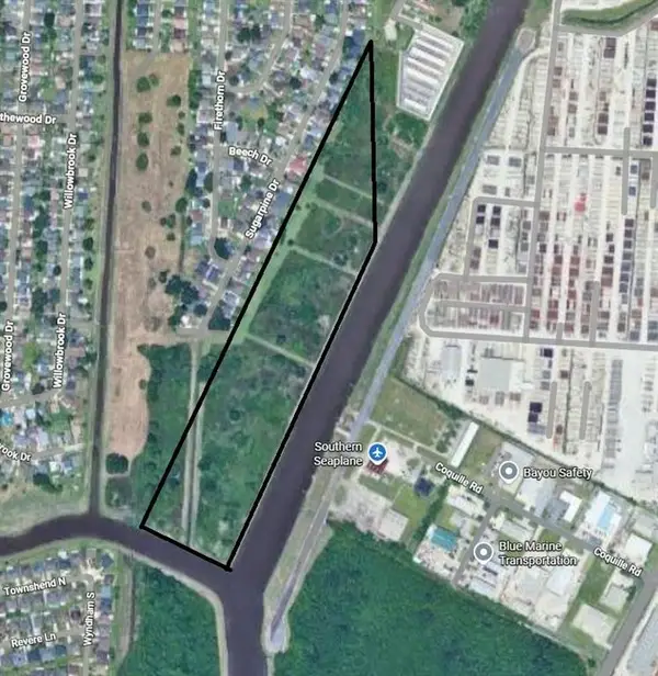 Timber Ridge Street, Belle Chasse, LA 70037