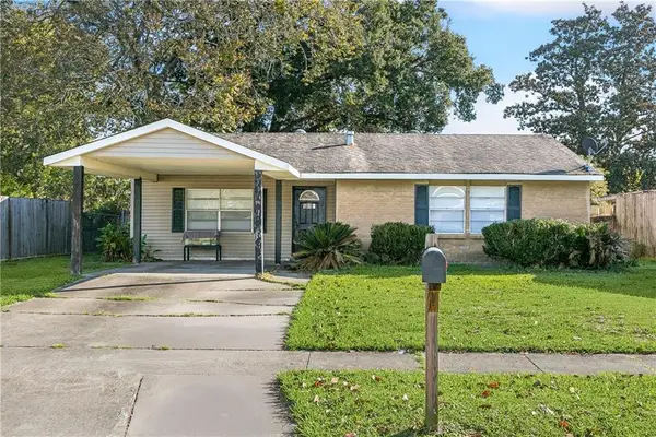 5009 Rochester Drive, Marrero, LA 70072