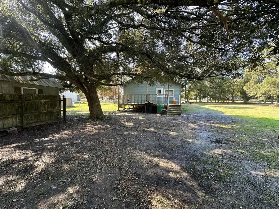 5711 Derouen Road, New Iberia, LA 70560 - Image #3