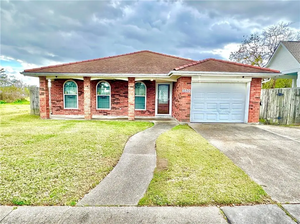 8532 Benjamin Drive, Chalmette, LA 70043 - Image #1