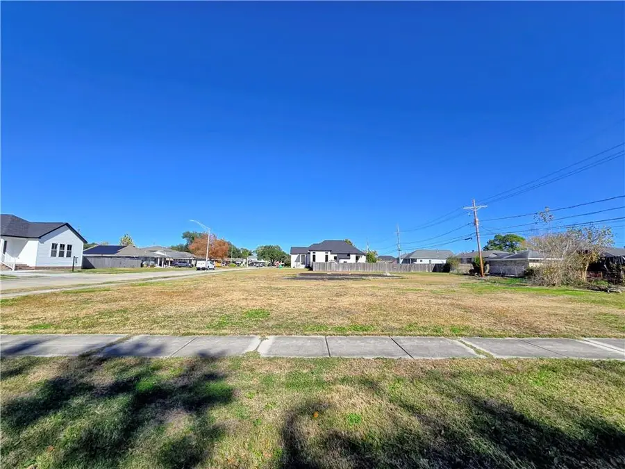 7405 Patricia Street, Arabi, LA 70032 - #3