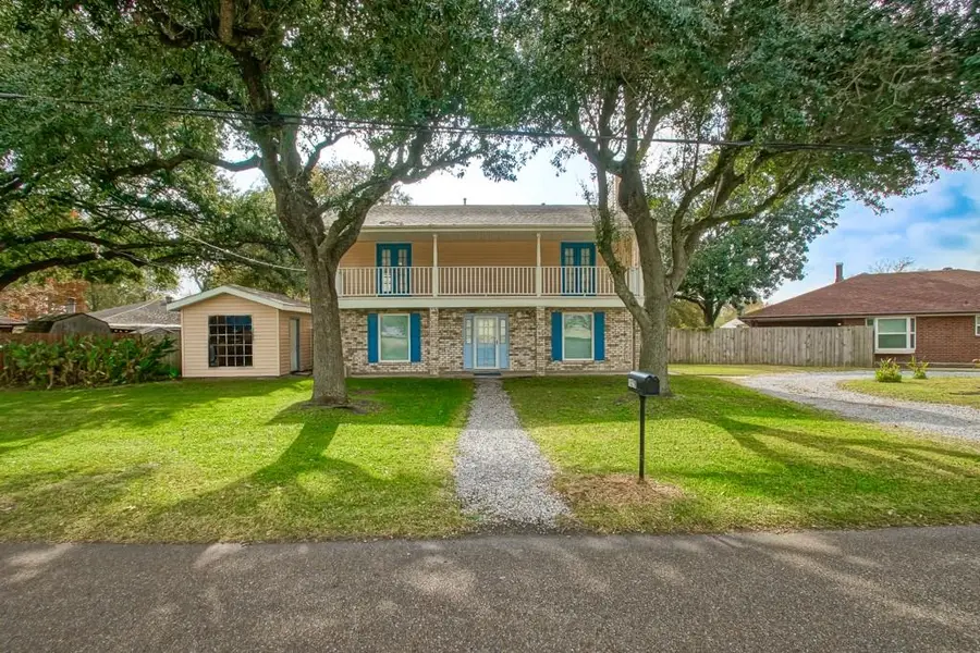 10216 Russell Street, River Ridge, LA 70123 - Image #2