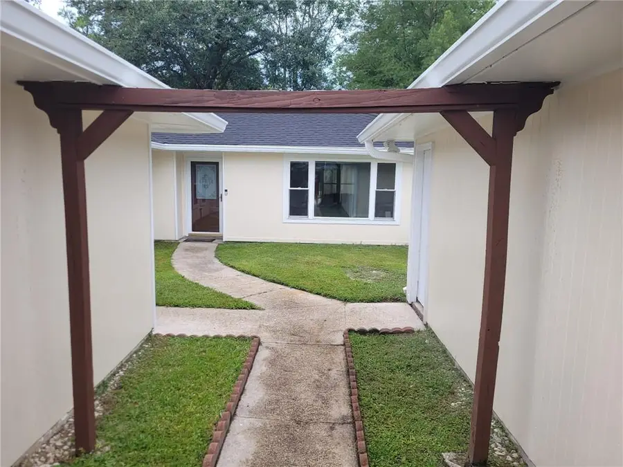 205 Lake Calcasieu Court, Slidell, LA 70461 - Image #2