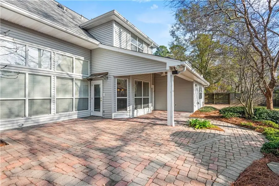 1303 Woodmere Drive, Mandeville, LA 70471 - Image #3