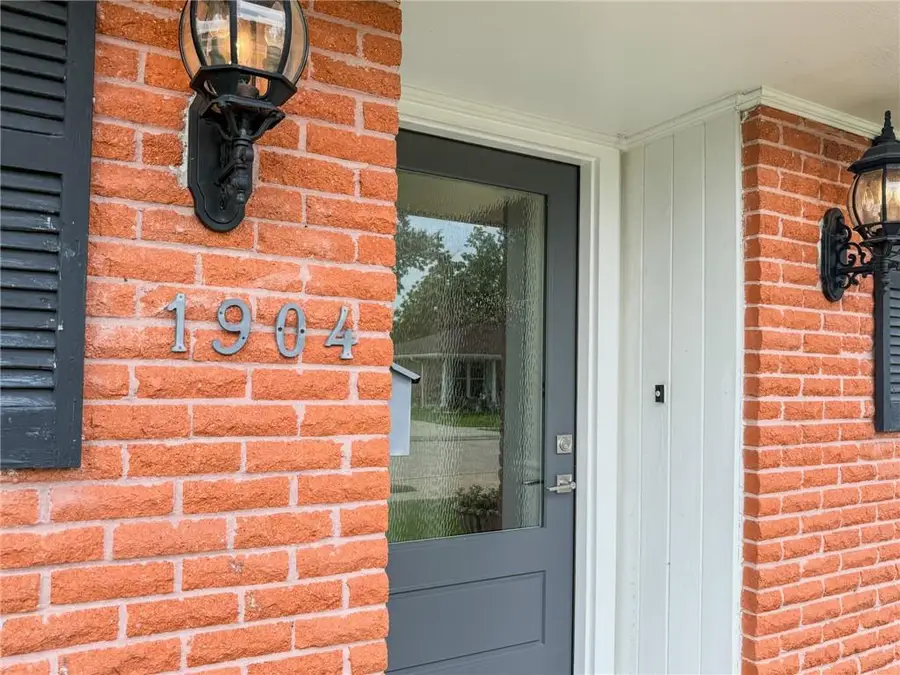 1904 Hall Avenue, Metairie, LA 70003 - Image #2