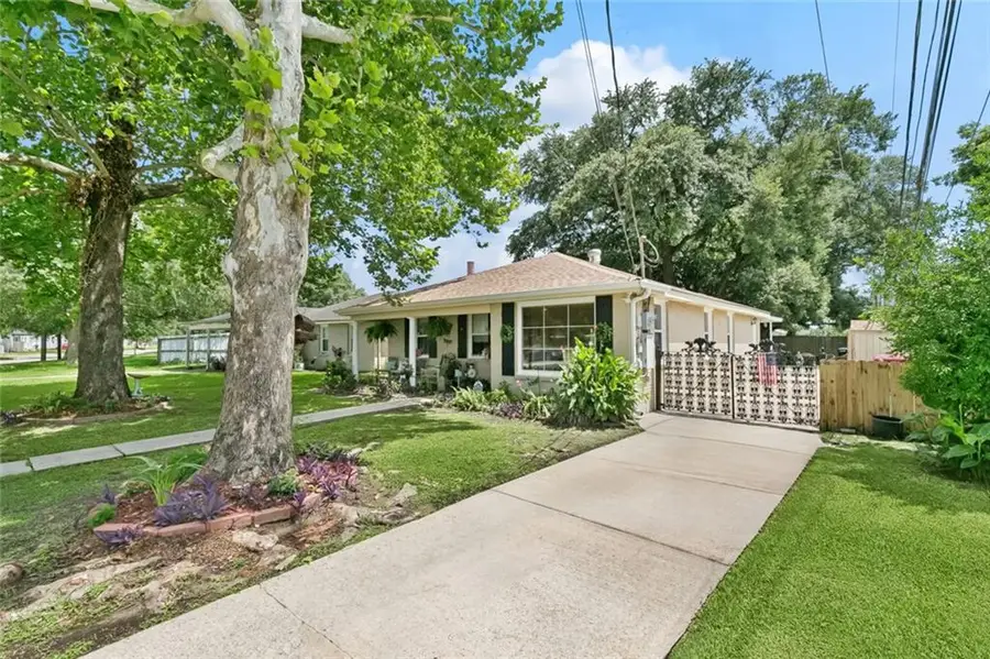 8516 Livingston Avenue, Chalmette, LA 70043 - Image #3