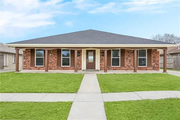 7231 Camberley Drive, New Orleans, LA 70128