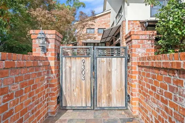 9303 Sculptor Court, Baton Rouge, LA 70809