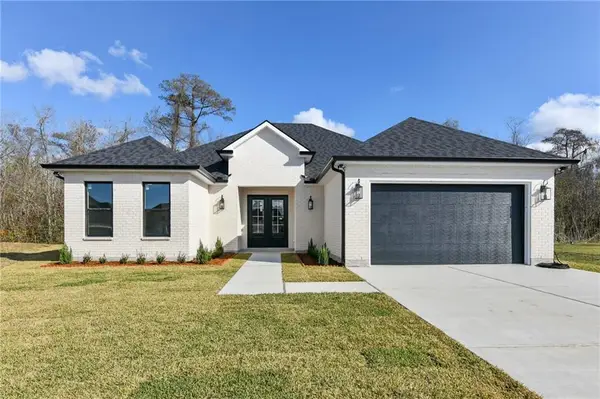 2211 Harrier Place, Marrero, LA 70072