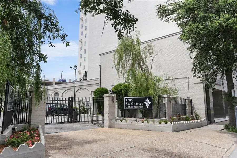 1205 St Charles Avenue #1105, New Orleans, LA 70130 - Image #2
