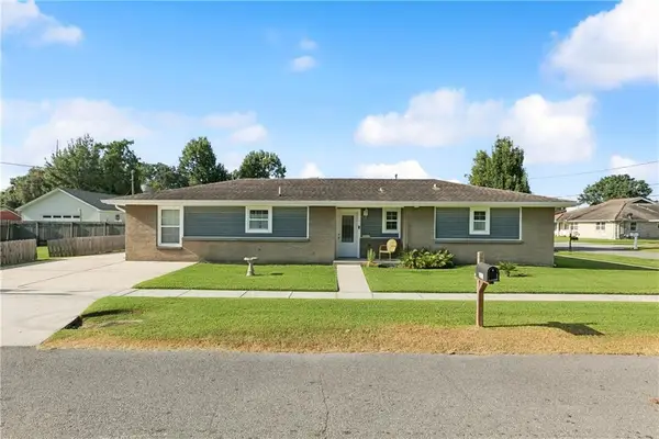 312 W St Jean Baptist Dr Drive, Chalmette, LA 70043