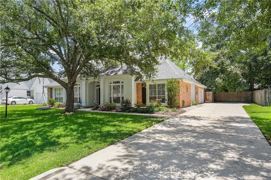 751 Rue Marseille, Mandeville, LA 70471 - Image #2