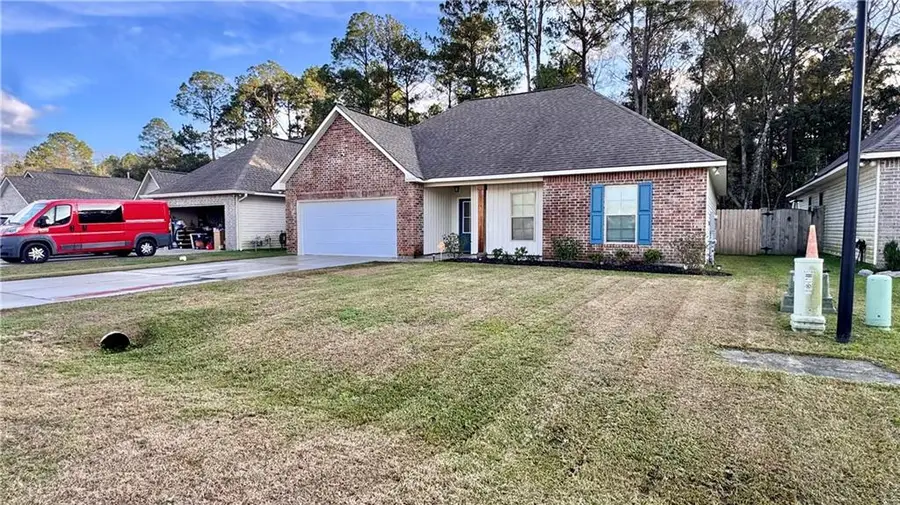 42086 Dothan Place, Ponchatoula, LA 70454 - Image #2