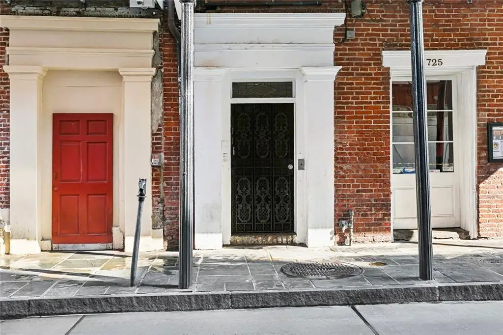 727 Conti Street #B, New Orleans, LA 70130 - Image #1