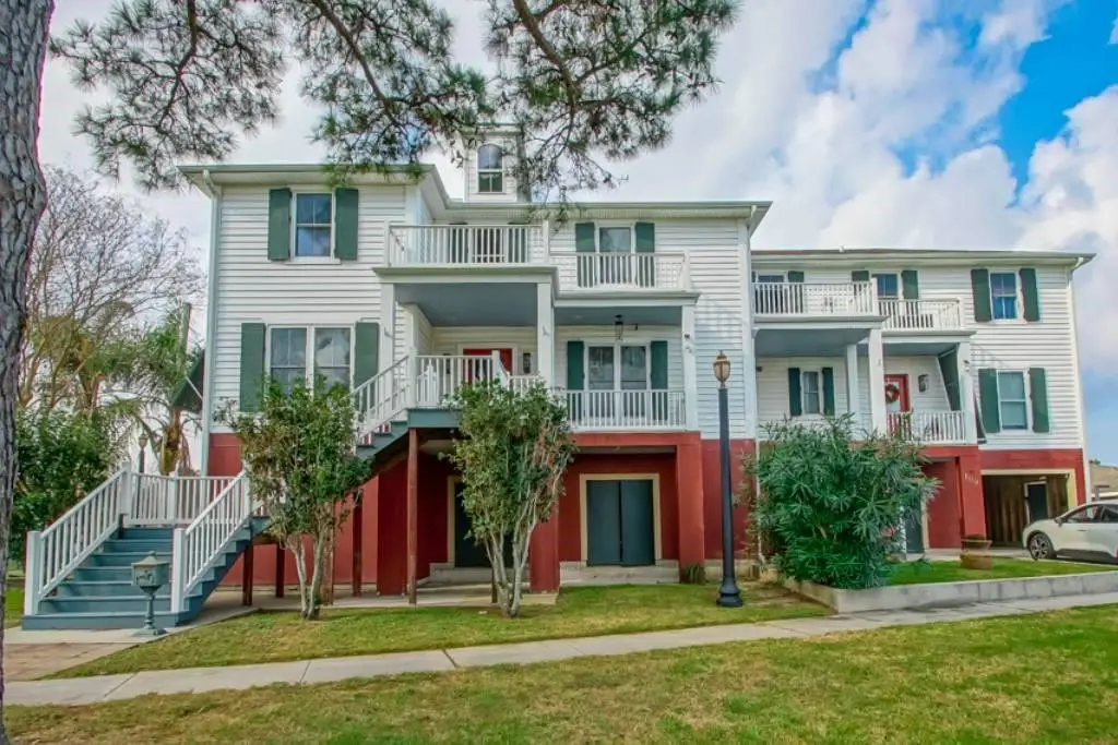 107 09 W Brooks Street, New Orleans, LA 70124 - Image #1