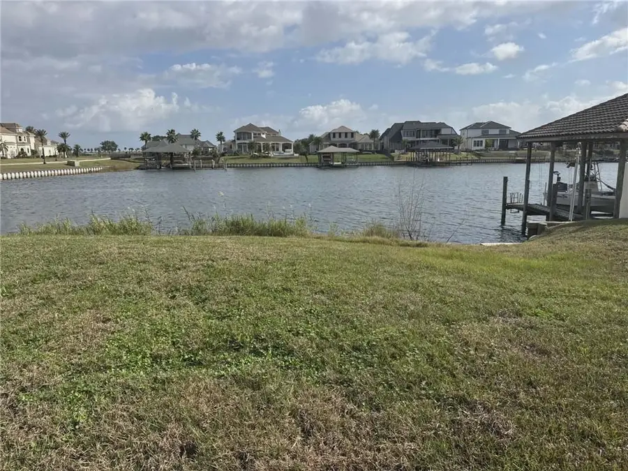 1067 Marina Villa South, Slidell, LA 70461 - Image #3