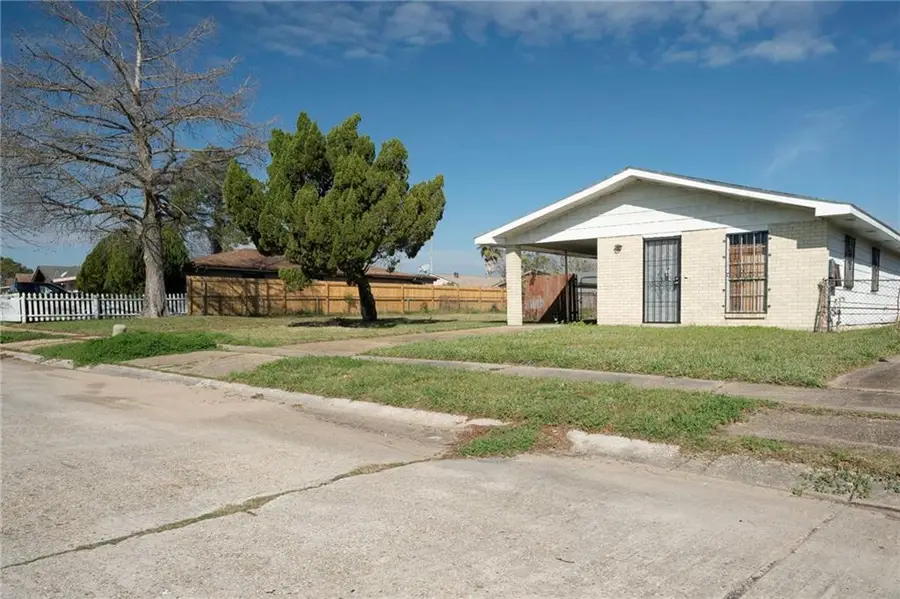 7567 Avon Park Boulevard, New Orleans, LA 70128 - #2