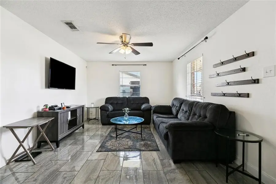 5117 Woodcrest Drive, Marrero, LA 70072 - Image #3