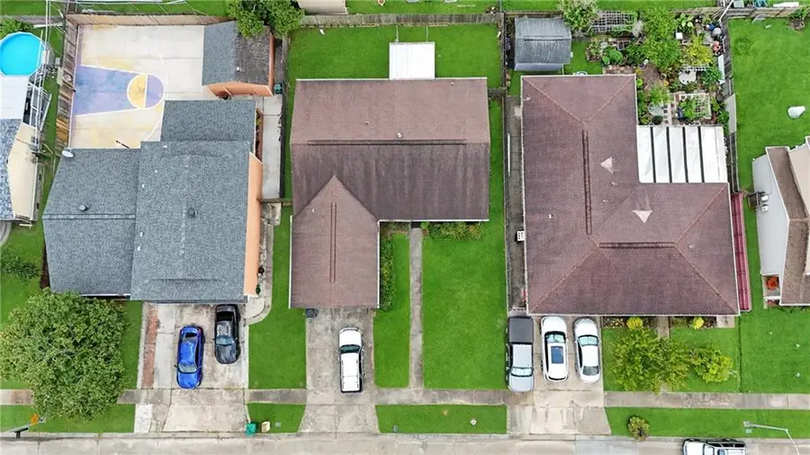 3853 Chriswood Lane, Harvey, LA 70058 - Image #2