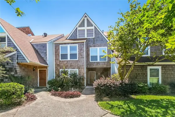 10 Mariners Cove North Cove, New Orleans, LA 70124