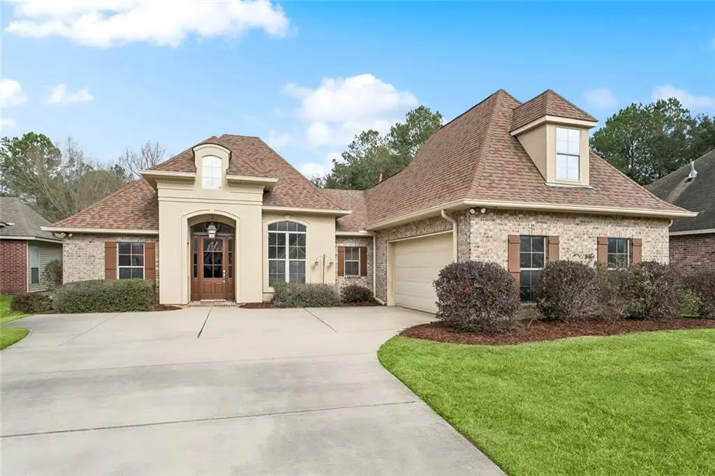829 Sand Fox Run, Madisonville, LA 70447 - Image #1