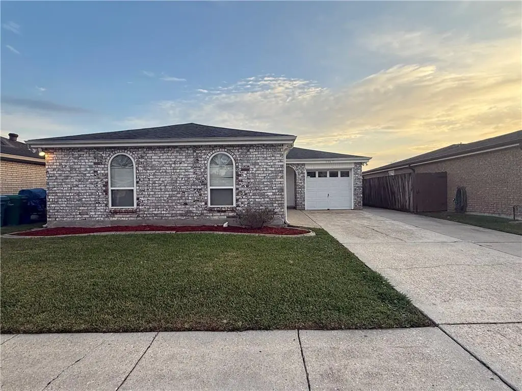 5068 Dueling Oaks Drive, Marrero, LA 70072 - Image #1