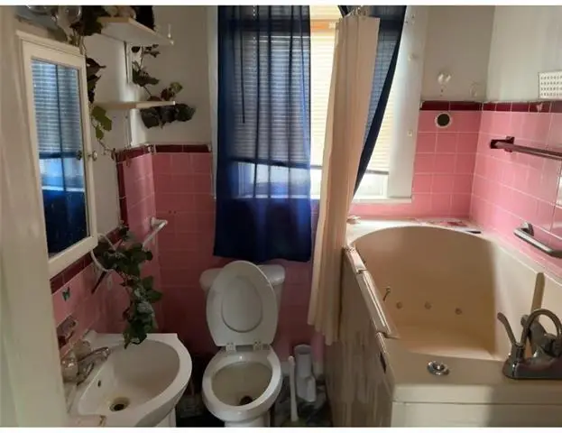 1903 Polk Street, Alexandria, LA 71301 - #2